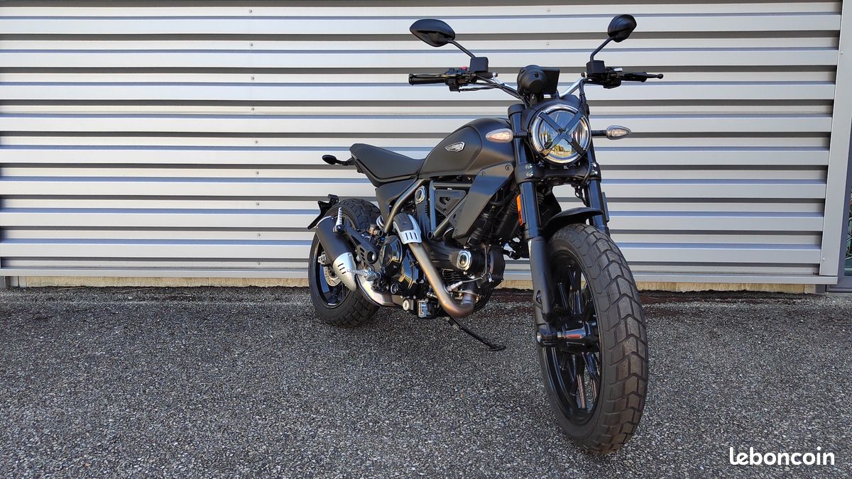 Ducati scrambler 800 icon dark (image 1)