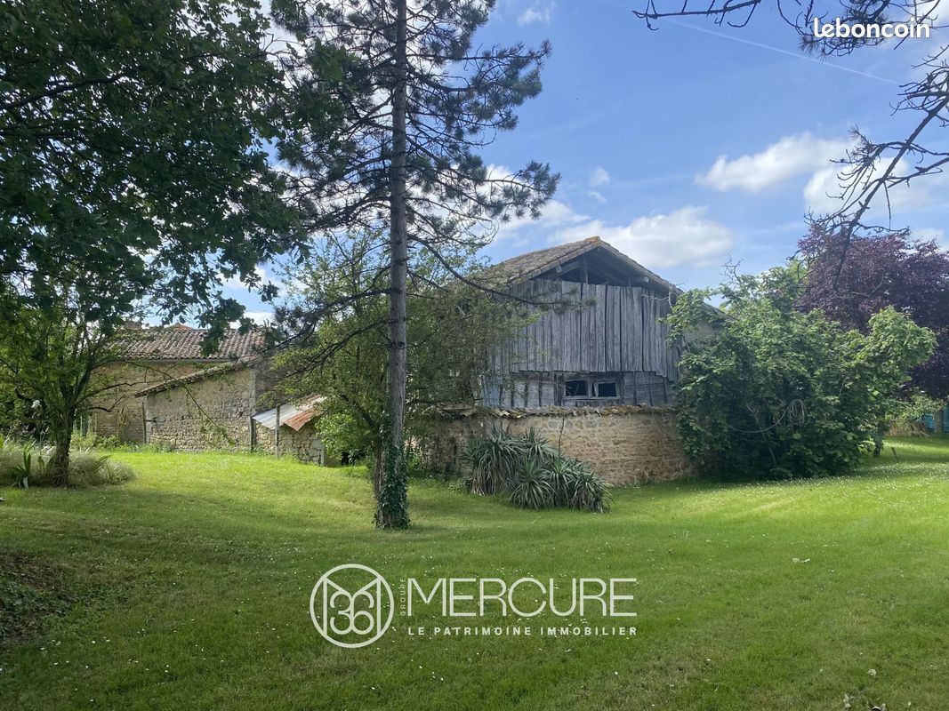 Maison 152 m² · à Vivonne · 152 m² · 120 000 €