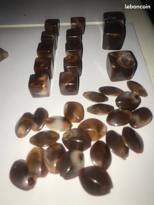 Lot perles marron effet marbré (image 1)
