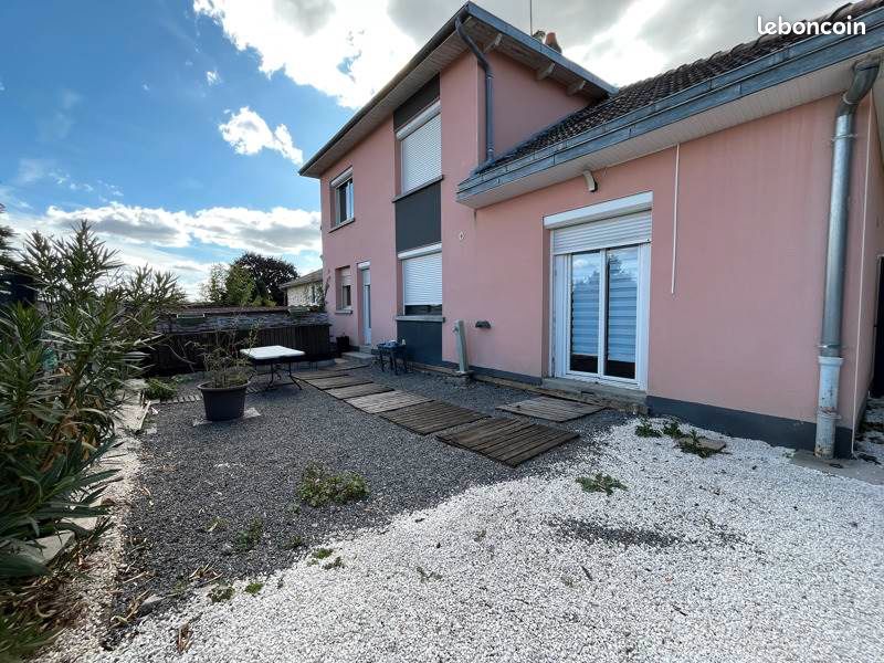 Maison 5 pièces 142 m² · à Couzeix · 142 m² · 225 000 €