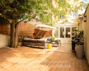 Maison 699 000 € - 202 m²
