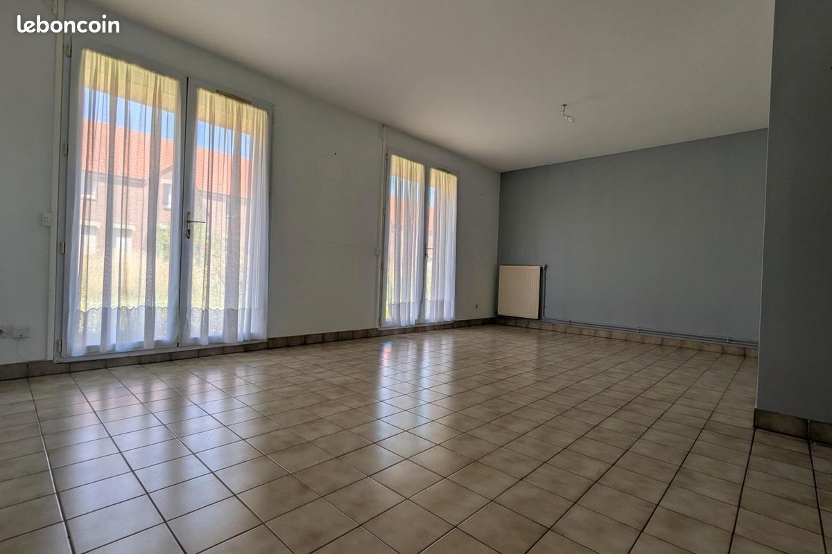 Maison 3 pièces 67 m² · à Ostricourt · 67 m² · 121 000 €