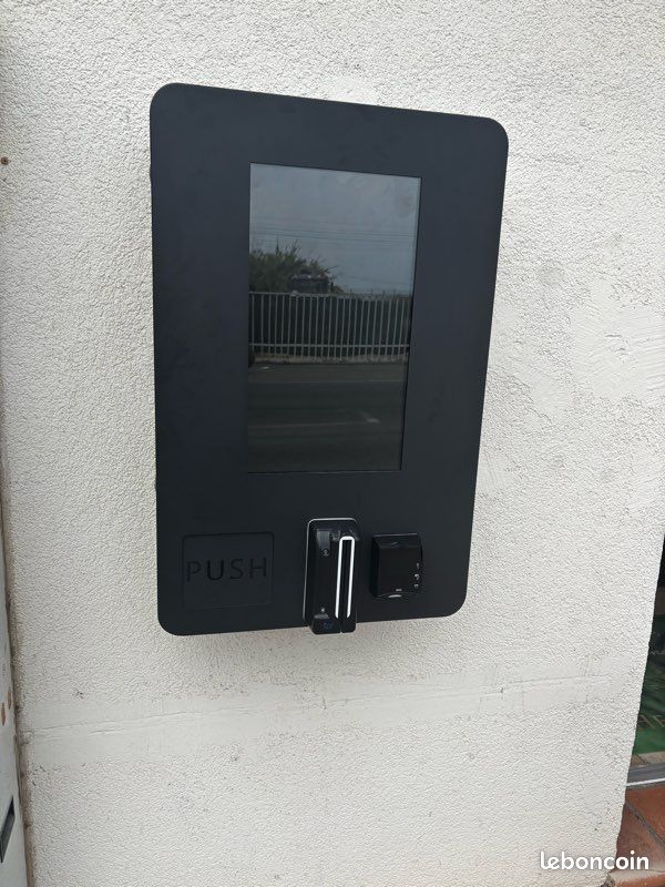 Distributeur automatique clé en main avec contrôle d'âge — matériel pro (Fréjus) (image 3)