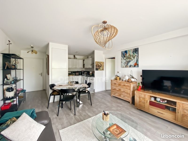 Appartement 2 pièces 46 m² · à Guyancourt · 46 m² · 230 000 €