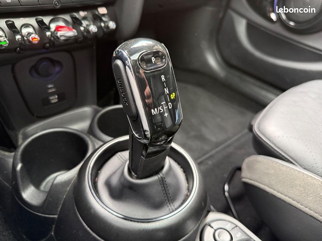 MINI COOPER S 178CV JCW PLUS BVA PH3 - 5P - Garantie 12 mois (image 17)