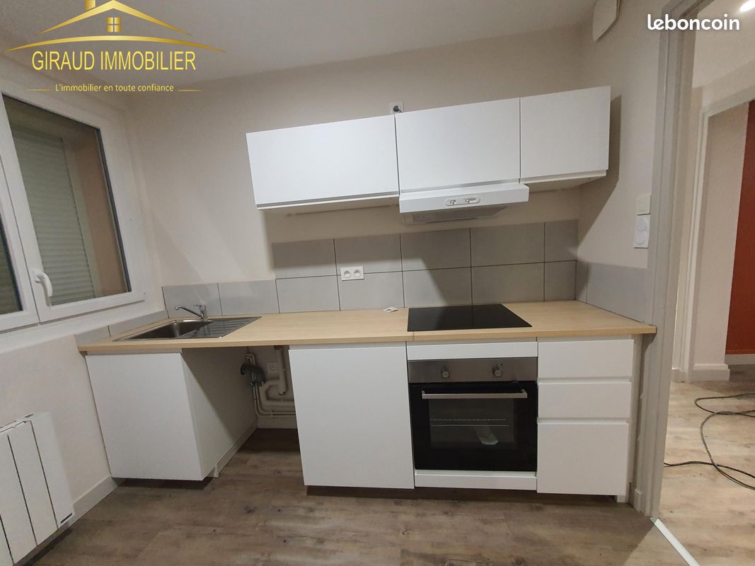 Appartement 3 pièces 52 m² · à Roanne · 52 m² · 535 €/mois