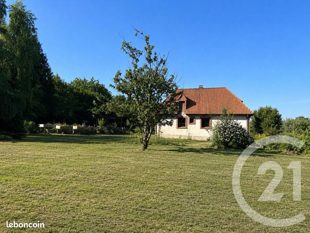 Maison 6 pièces 151 m² · à Carly · 151 m² · 499 800 €