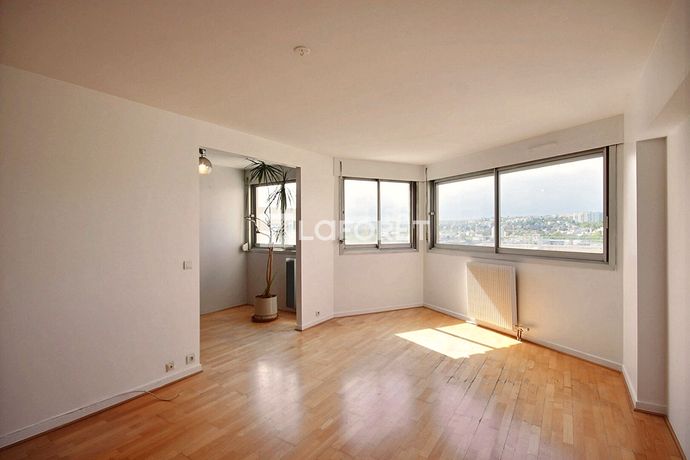 Appartement a louer suresnes - 4 pièce(s) - 91 m2 - Surfyn