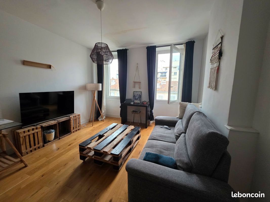 Appartement 2 pièces 52 m² · à Marseille · 52 m² · 850 €/mois