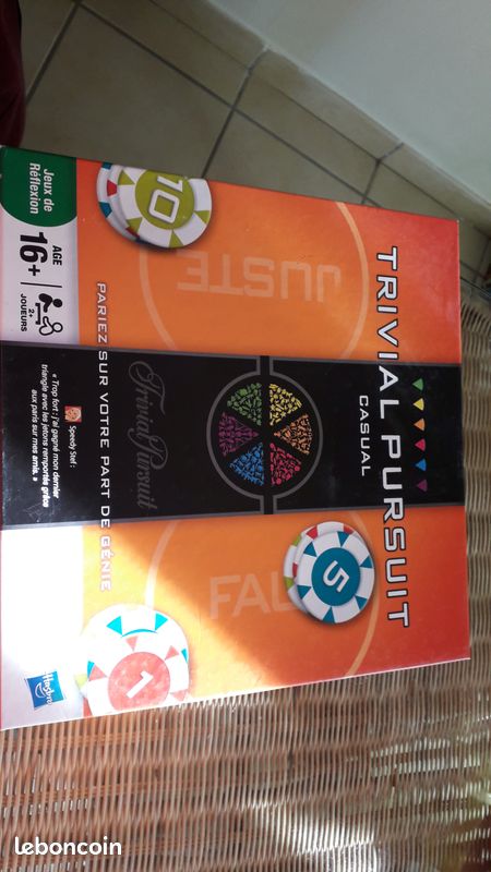 Trivial Pursuit Casual style Poker (image 1)
