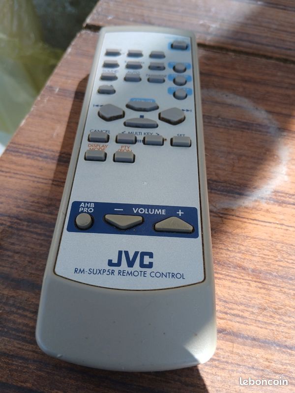 Télécommandes jvc (image 3)