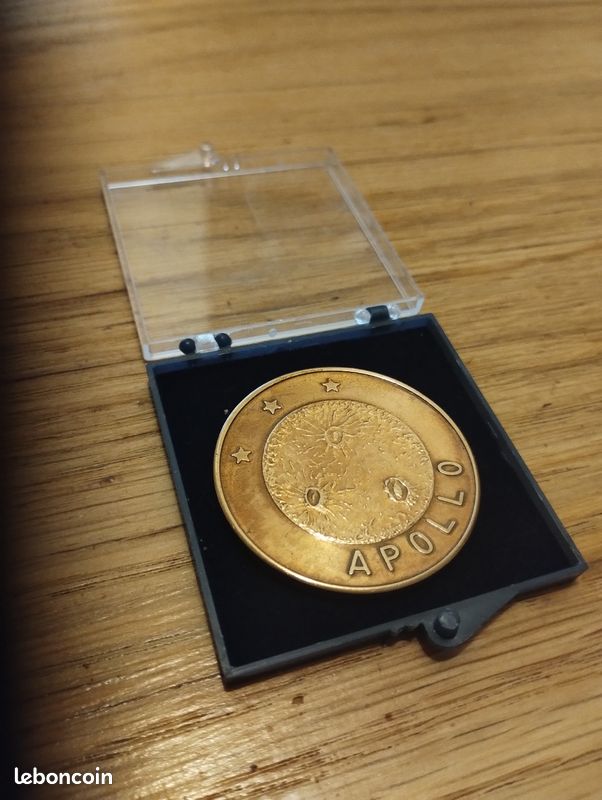 Médaille commémorative apollo 11 (image 3)