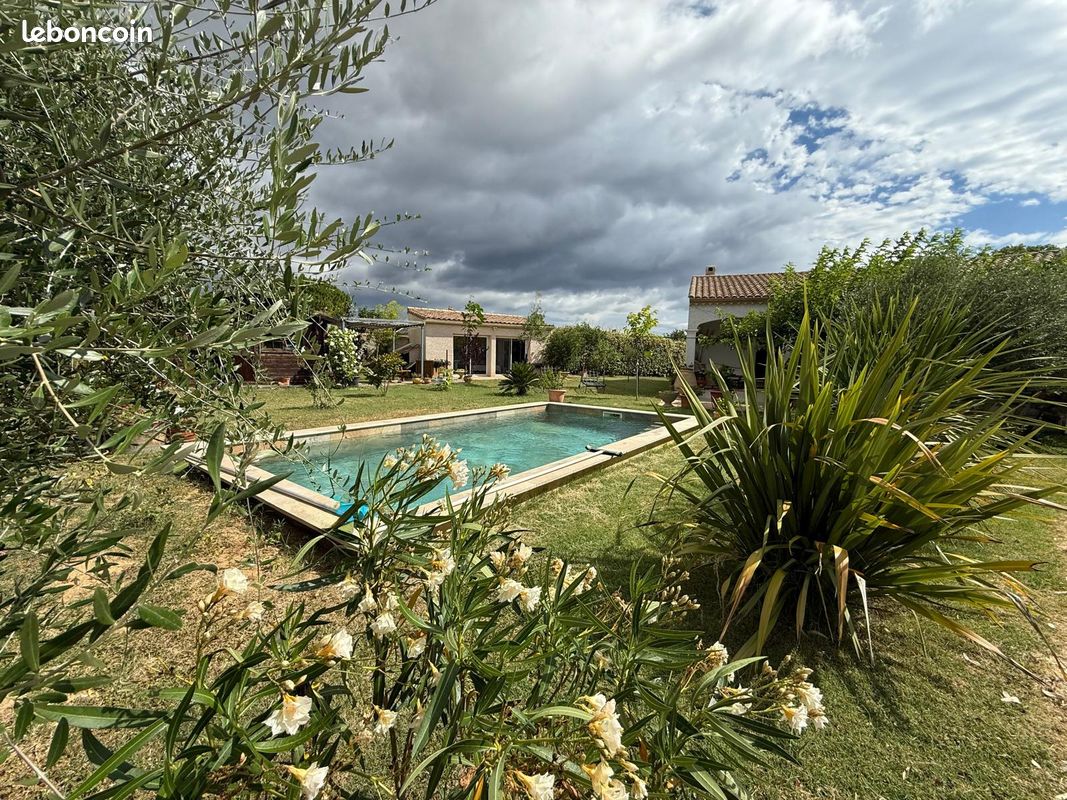 Maison 5 pièces 143 m² · à Pouzolles · 143 m² · 560 000 €