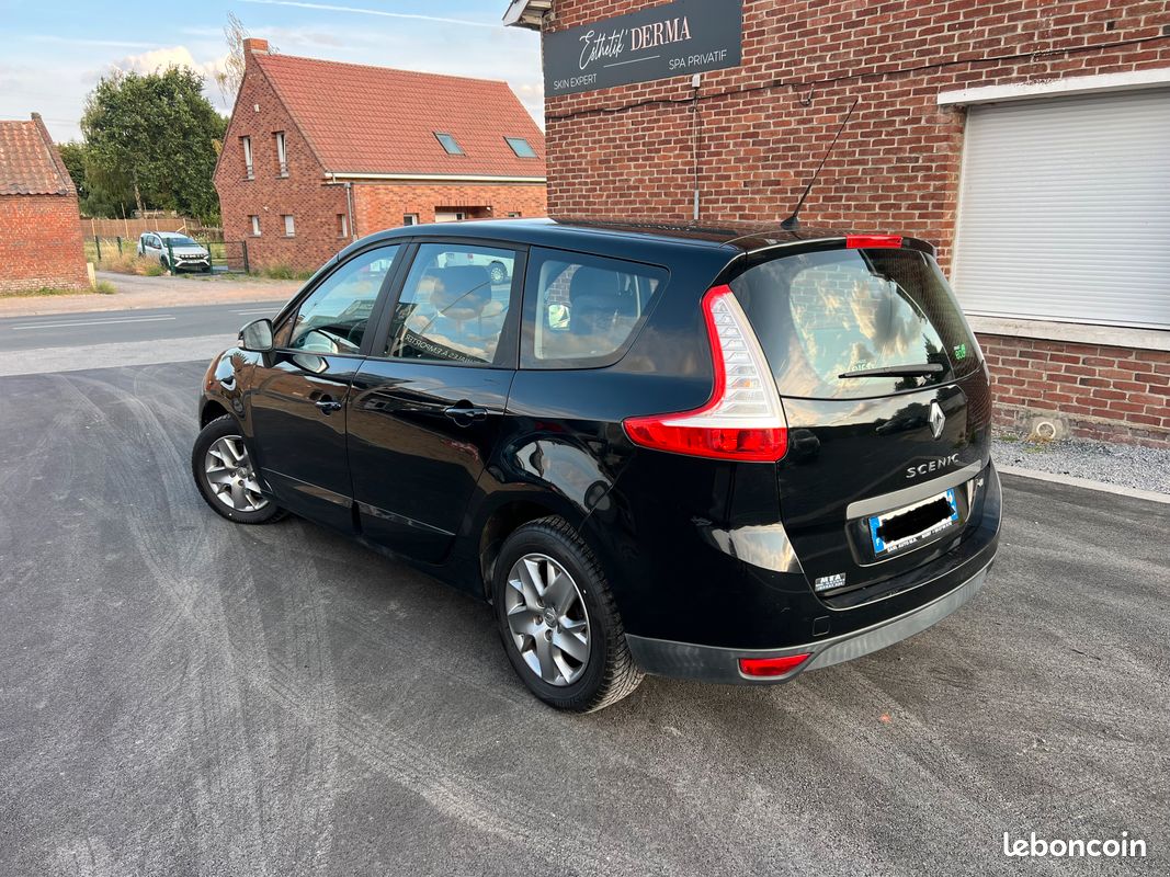 Renault scenic 1.5 dci 2011 314000km Bonn état réviser et garantie kit distribution ok (image 3)