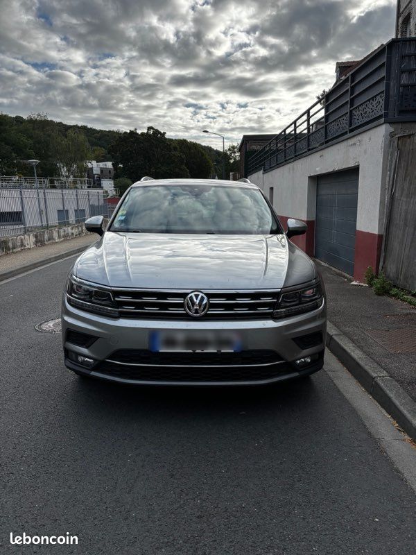 Volkswagen Tiguan (image 1)
