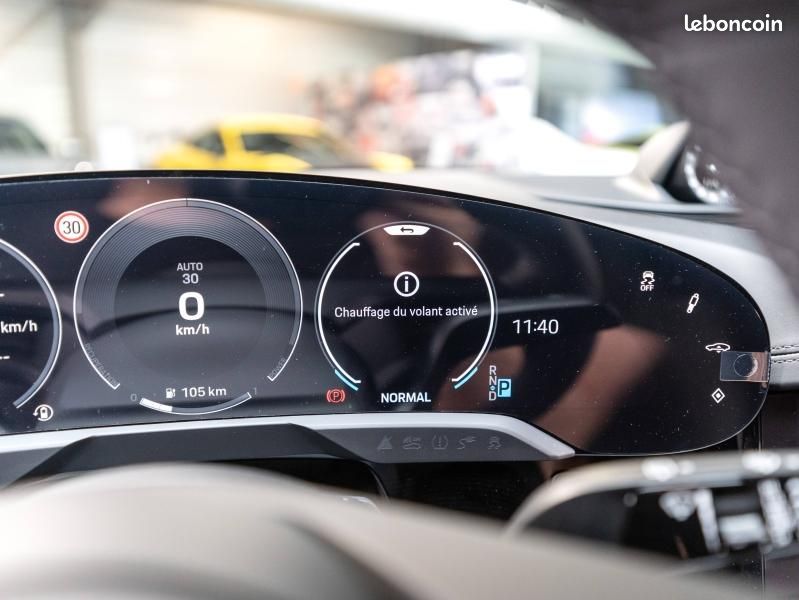 Porsche Taycan 435ch 4 avec batterie performance plus (image 32)