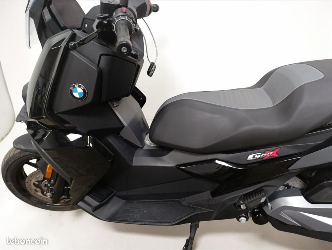 BMW C 400 X ACCIDENTE RSV 350 cm3 (image 13)
