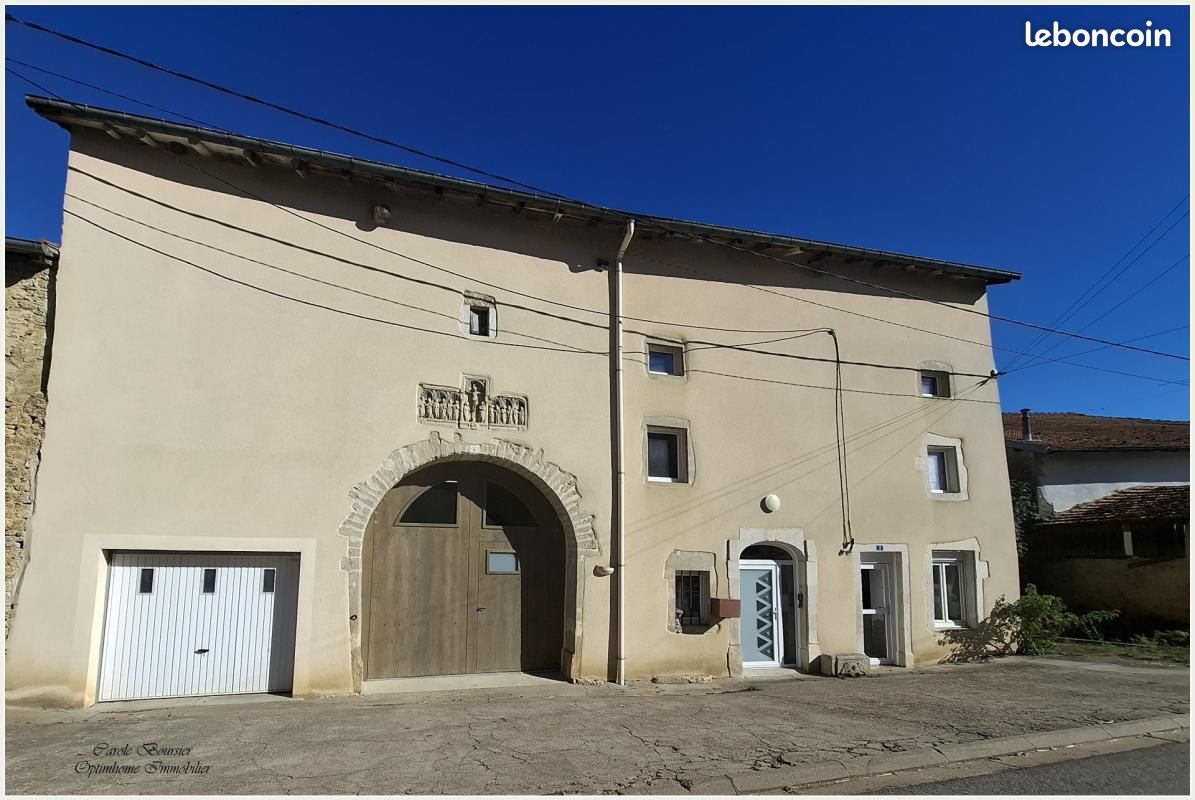 Maison 6 pièces 209 m² · à Aroffe · 209 m² · 148 000 €