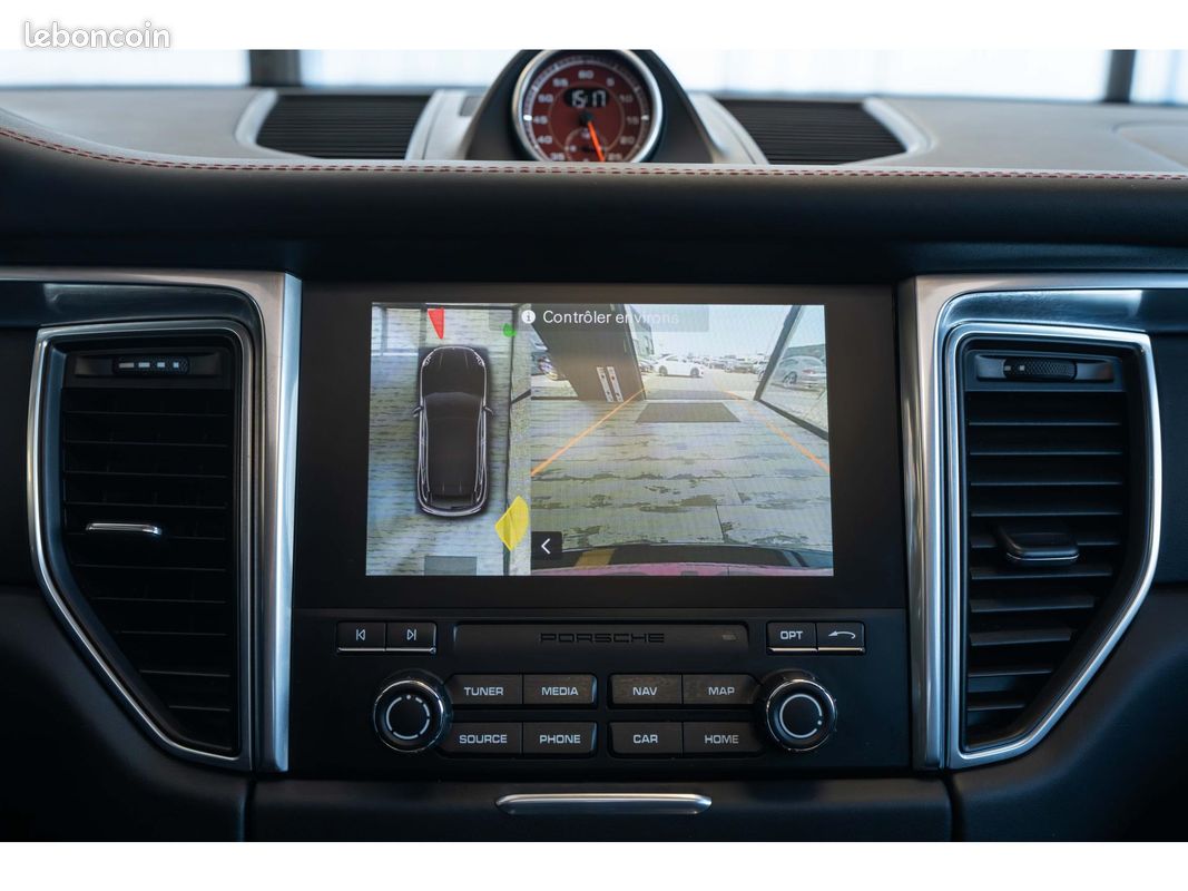 PORSCHE MACAN 3.6i V6 440 PDK Turbo Pack Performance (image 22)
