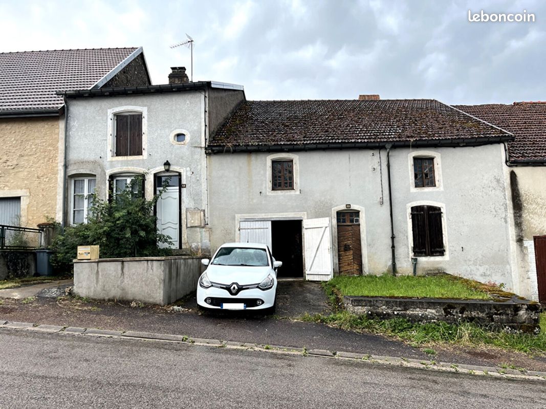 Maison 6 pièces 142 m² · à Bourmont-Entre-Meuse-Et-Mouzon · 142 m² · 46 000 €