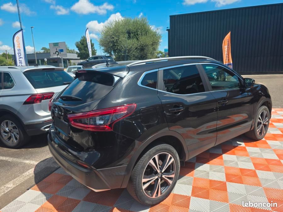 Nissan Qashqai 1.5 DCi 110 BVM6 N CONNECTA 360° TOIT Pano JA18 (image 10)
