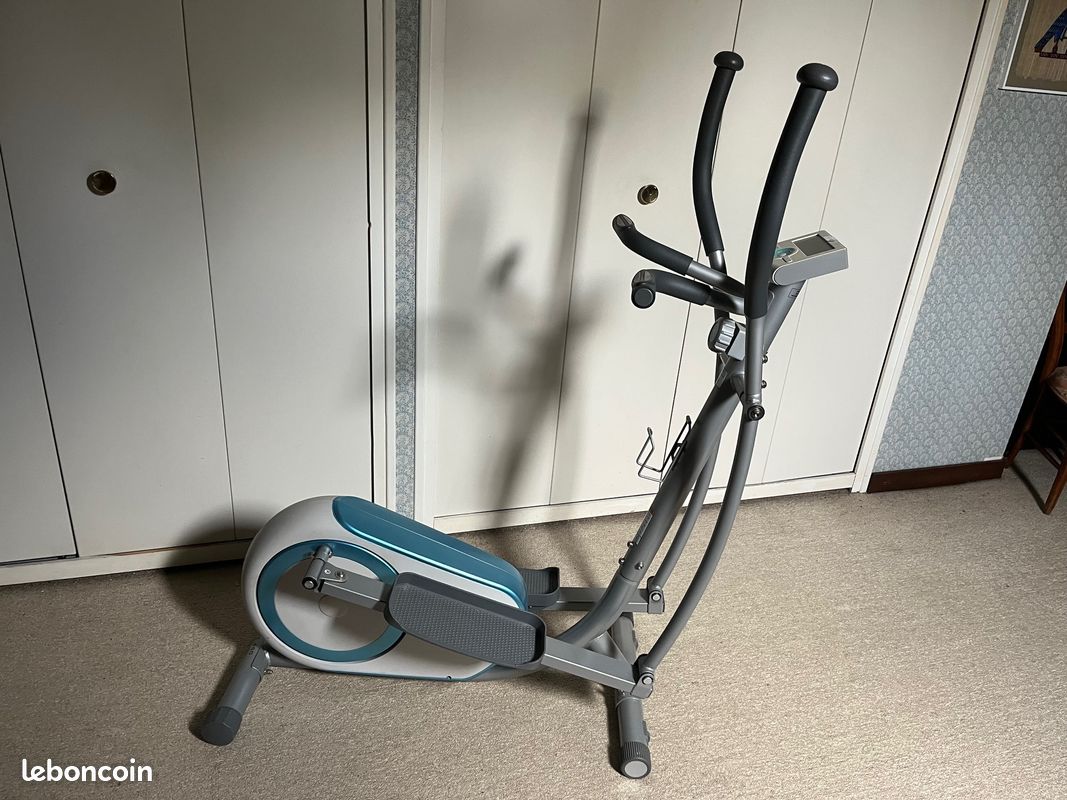 Vélo elliptique Domyos 520 - Sport & Plein air