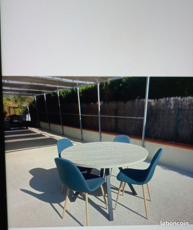 Table avec ou sans chaises (image 1)