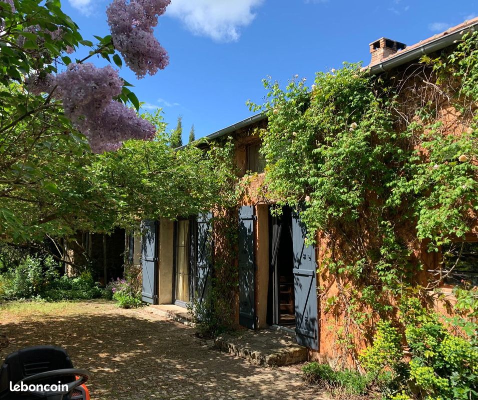 Maison 5 pièces 166 m² · à Magnac-Laval · 166 m² · 360 000 €