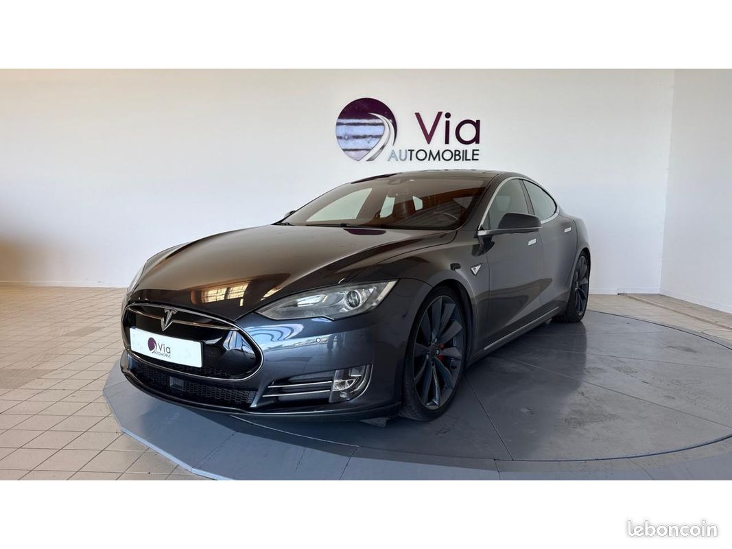 TESLA MODEL S 85D / 700 ch / SUPERCHARGE GRATUITE / TOIT OUVRANT / SOH 91% (image 1)