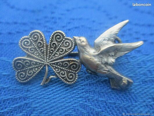 Broche ancienne trembleuse en or, argent et diamants