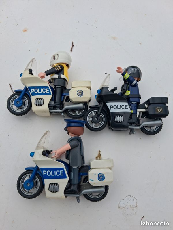 Playmobil motos police et figurines (image 2)