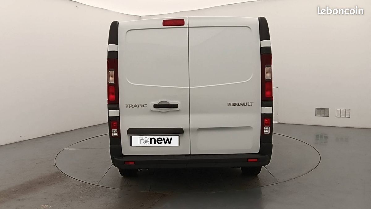 Renault trafic fgn l1h1 3000 kg blue dci 130 (image 6)