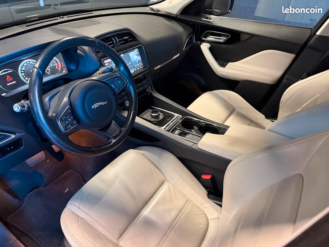 JAGUAR F-PACE V6 3.0 D - 300 ch AWD BVA8 Prestige (image 10)