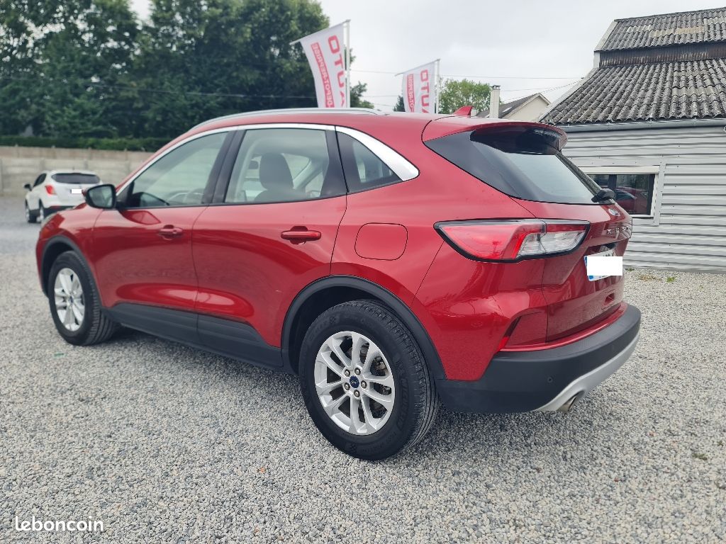 Ford Kuga 1.5L 120 CV * BVA8 Titanium REPRISE POSSIBLE (image 5)