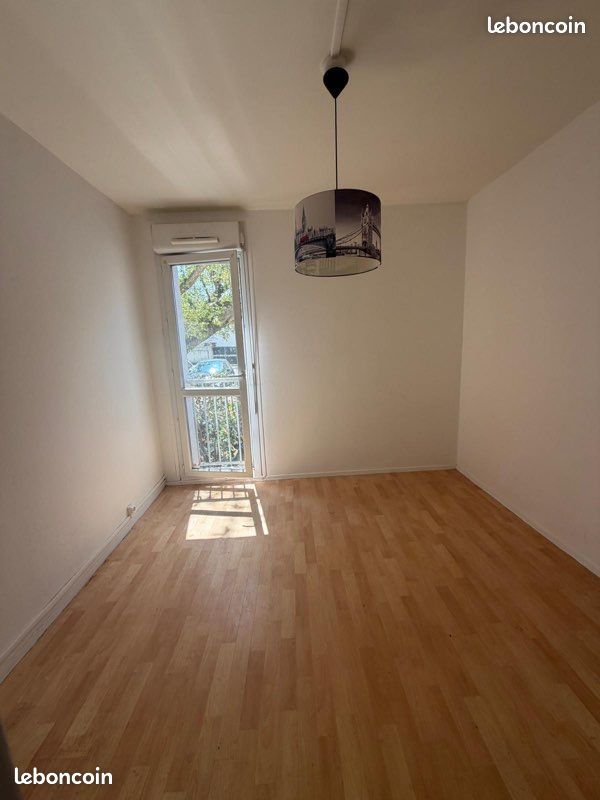 Appartement 3 pièces 55 m² · à Montélimar · 55 m² · 650 €/mois