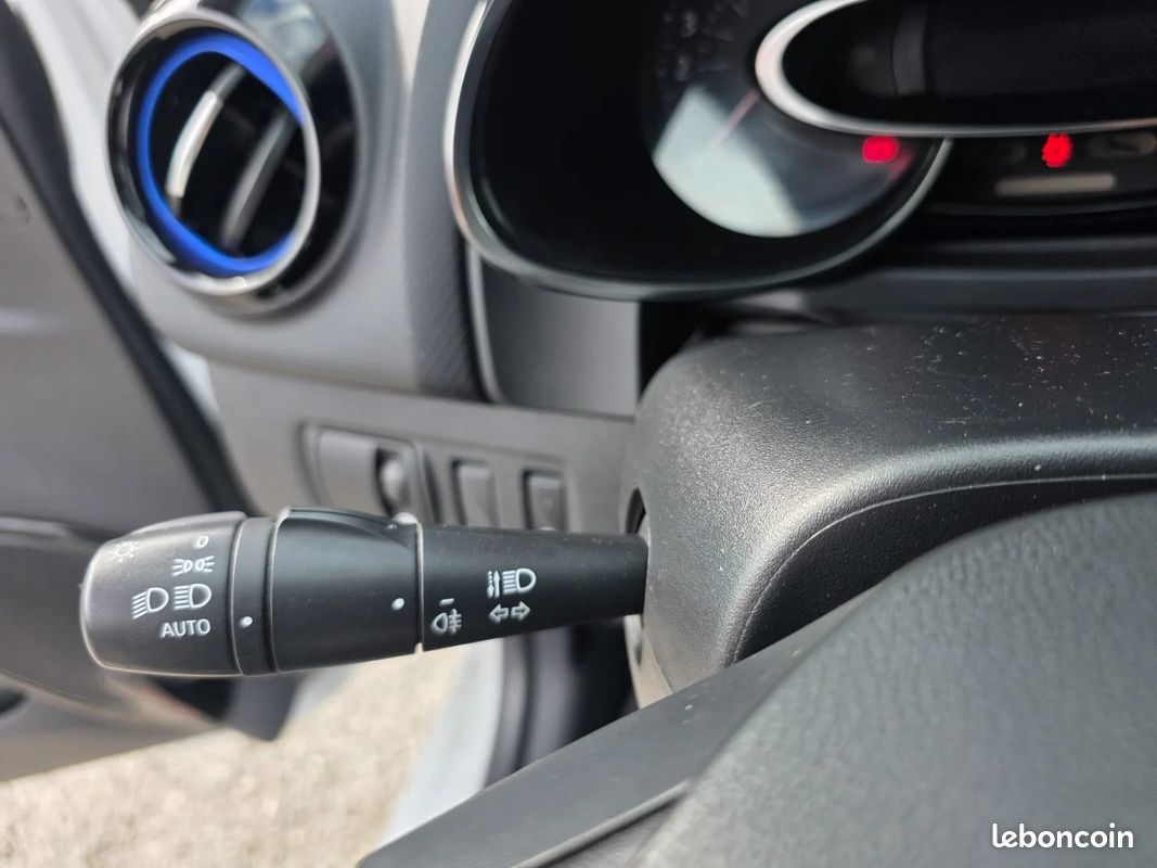 Renault CLIO IV Intens Pack GT Line / Vidange Neuve / (image 18)