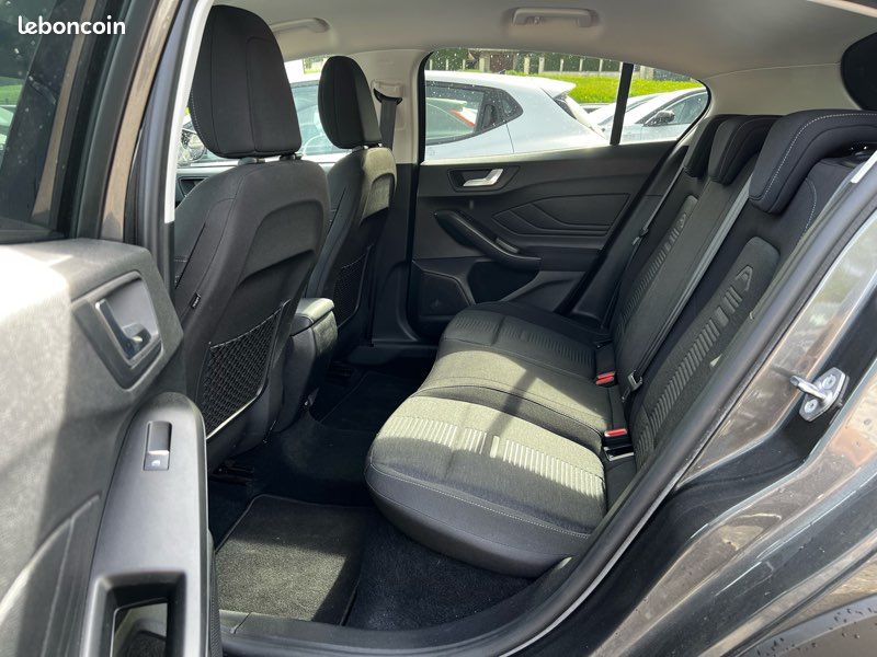 Ford Focus Active 1.0 EcoBoost 125 cv / 61 000 km (image 9)