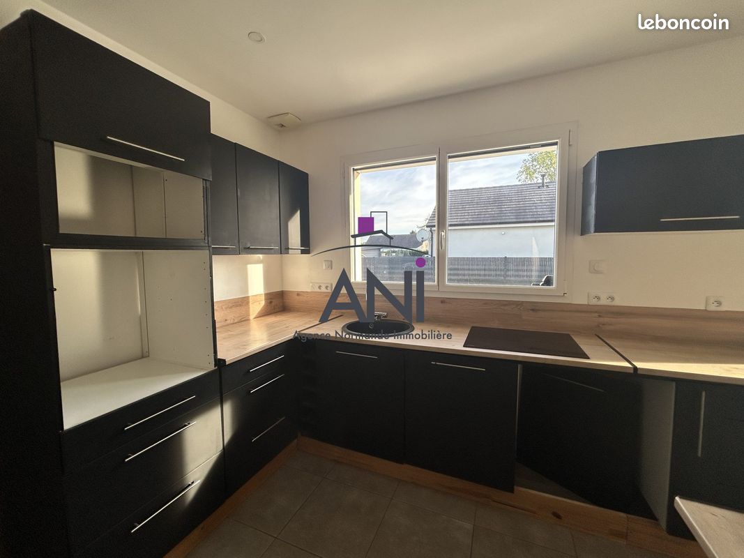 Maison 5 pièces 109 m² · à Auppegard · 109 m² · 998 €/mois