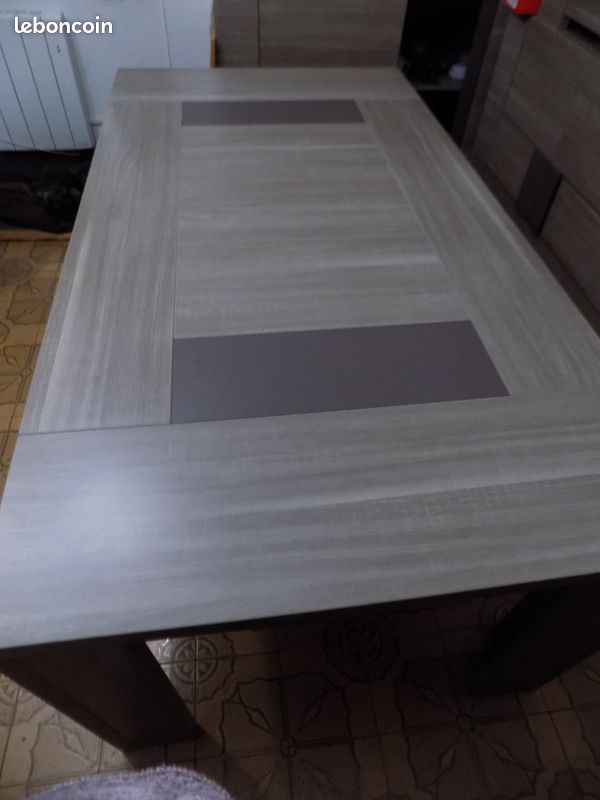 Table rectangle (image 3)
