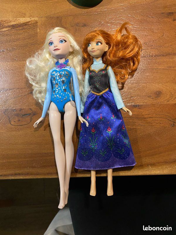 Lot de poupées 1barbie 1soeur de la reine des neige reine des