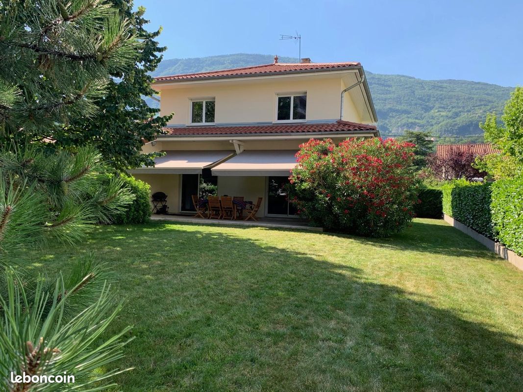 Maison 6 pièces 150 m² · à Meylan · 150 m² · 798 000 €