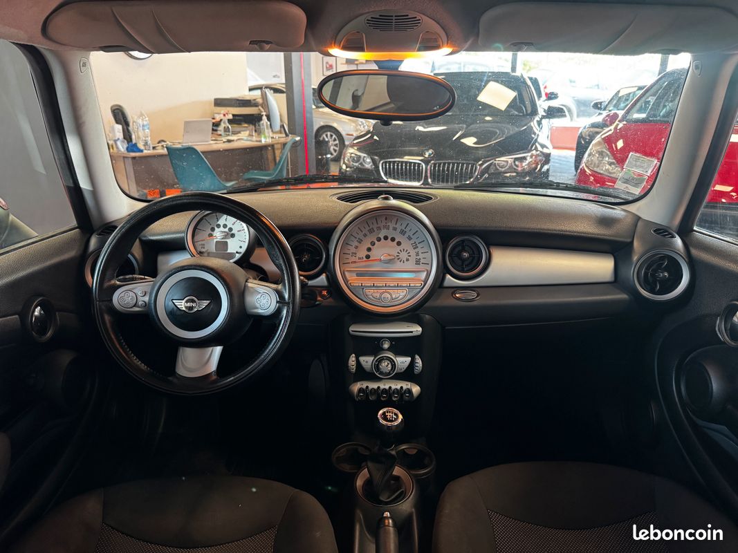 Mini Mini COOPER 1.6 D 110 (image 3)