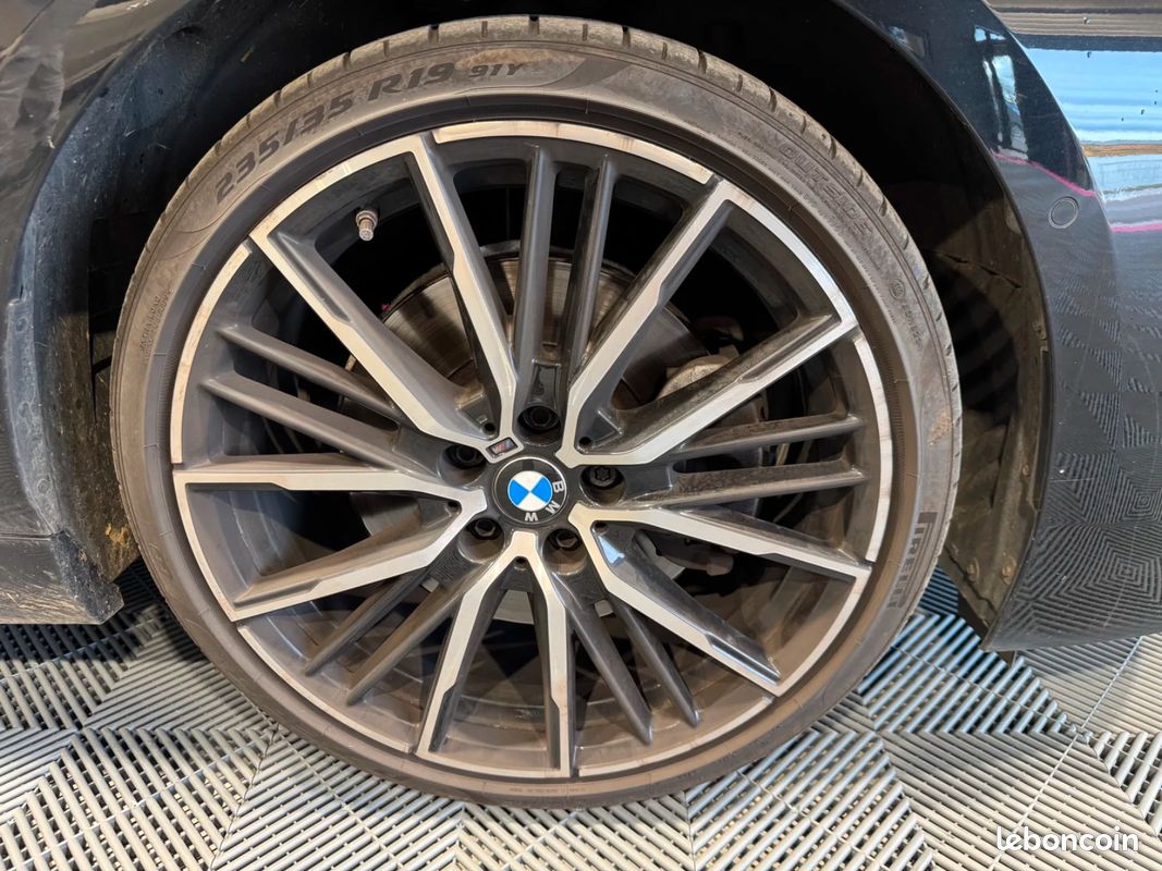 BMW SERIE 2 GRAN COUPE F44 220d 190 ch BVA8 M Sport / Suivi BMW / Sièges + volant chauffant / CarPlay / Caméra (image 12)