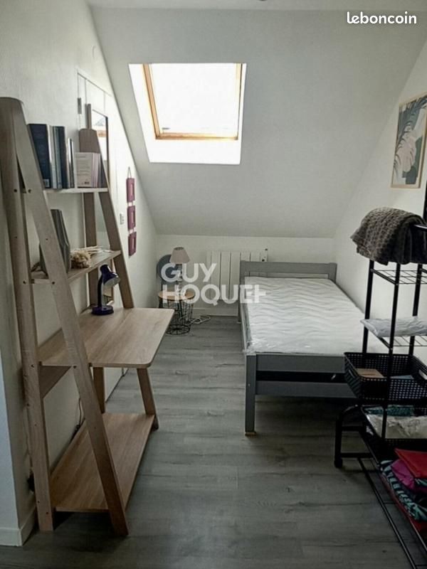 Appartement 1 pièce 15 m² · à Villers-Bretonneux · 15 m² · 330 €