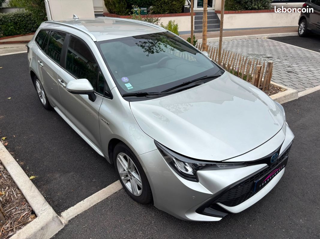 TOYOTA COROLLA TOURING SPORTS HYBRIDE MY21 122h Dynamic (image 13)