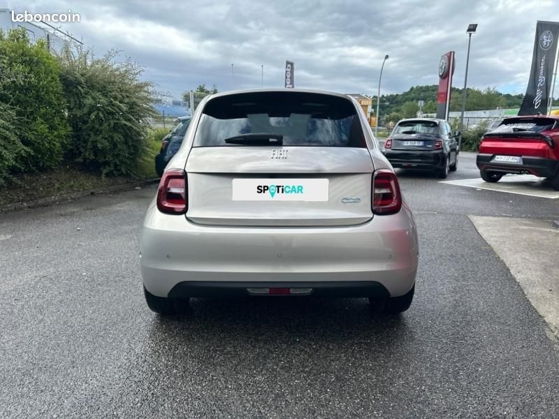 Fiat 500 e 118ch Giorgio Armani Collectors Edition MY25 (image 5)