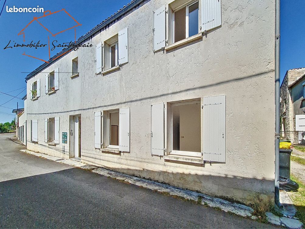 Immeuble 5 pièces 140 m² · à Saintes · 140 m² · 170 200 €
