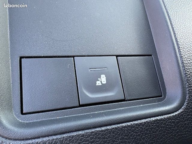 Dacia Duster 1.5 DCI 115 4X2 Journey (image 14)