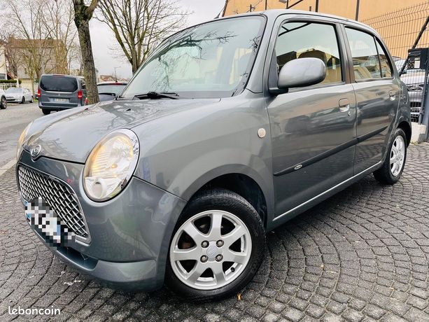 Daihatsu Trevis 2009