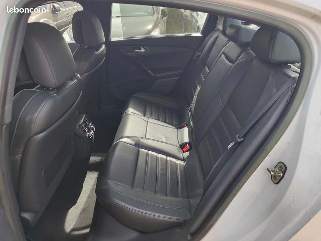 Peugeot 508 2.0 Hdi 163 Allure * SUIVI COMPLET * REVISEE * GARANTIE (image 9)